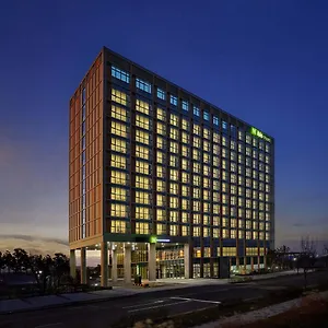ホテル Ibis Styles Ambassador Airport T2
