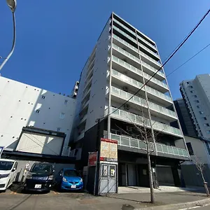 Sun Court 305 アパート