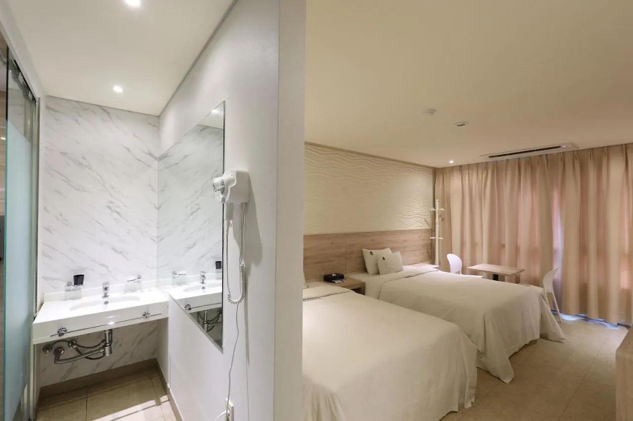 Hotel The Sea Star Incheon