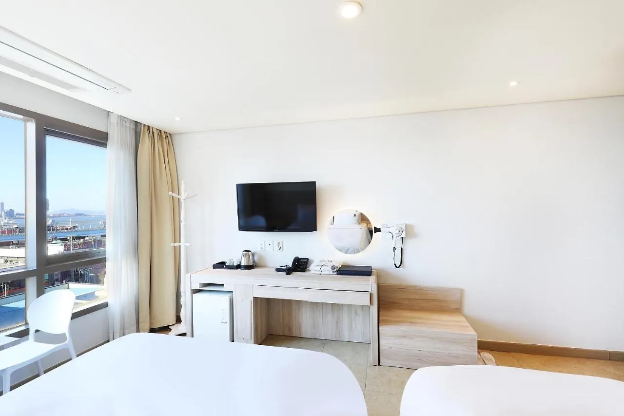 Hotel The Sea Star Incheon 4*,